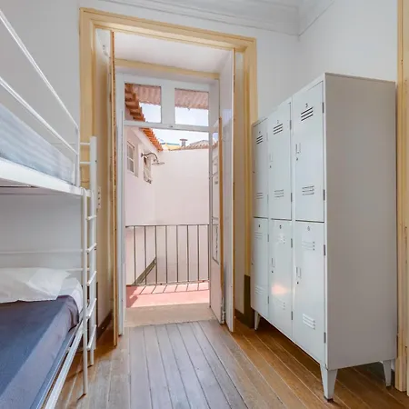 Hostal Suntrap *
