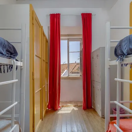 Suntrap Hostal