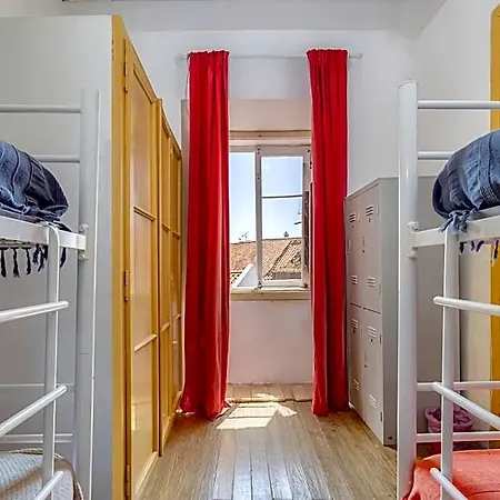 Hostal Suntrap *