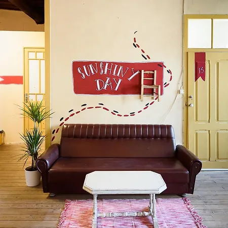 Hostel Suntrap *